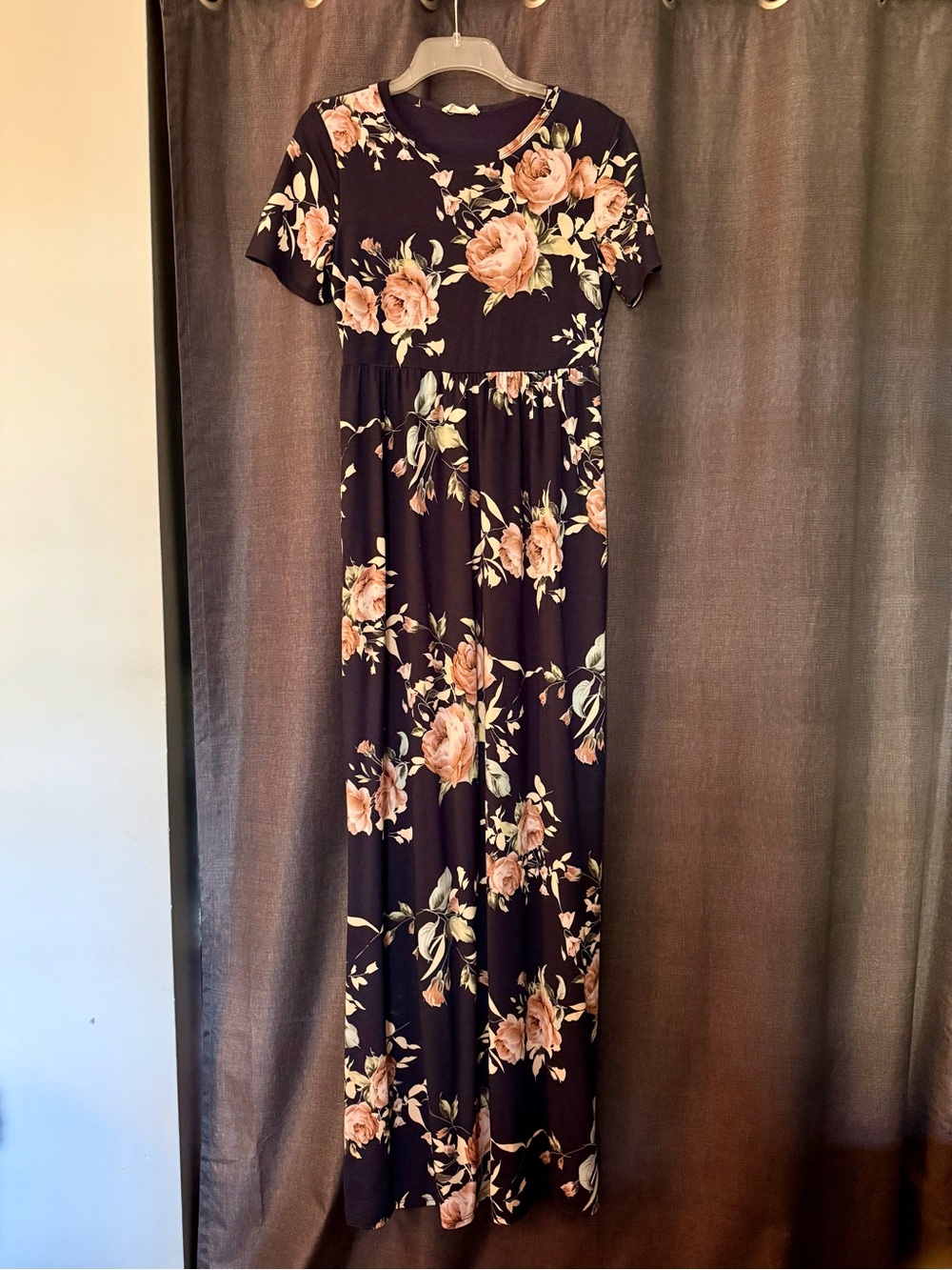 Beeson River Navy Floral Short-Sleeve Maxi Dress - Pink Rose Print, size Medium - Picture 2 of 4